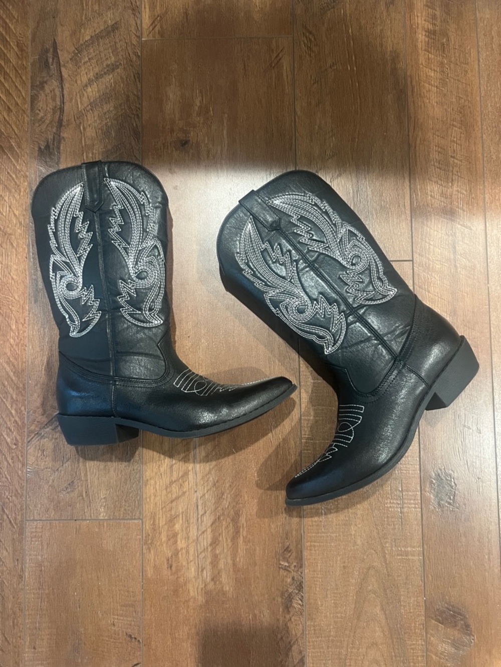 Coconuts by Matisse Black Western Heeled Boots with White Stitching